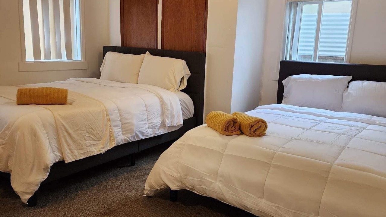 Photo of Bedroom in Midway City