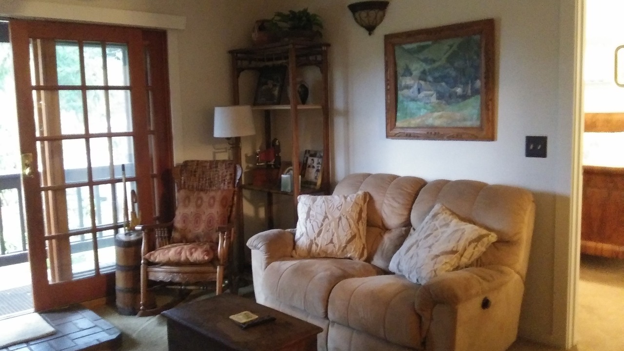 Photo of Livingroom in Jackson