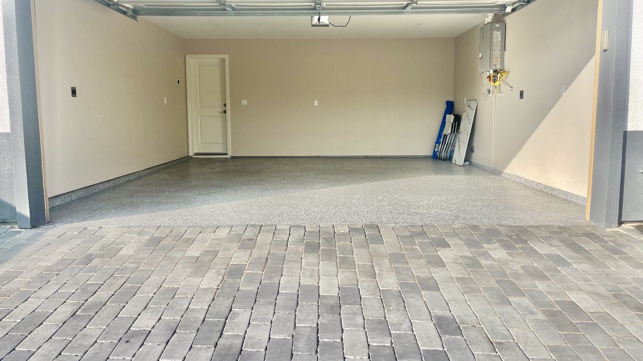 Photo of Outdoor in Midway City