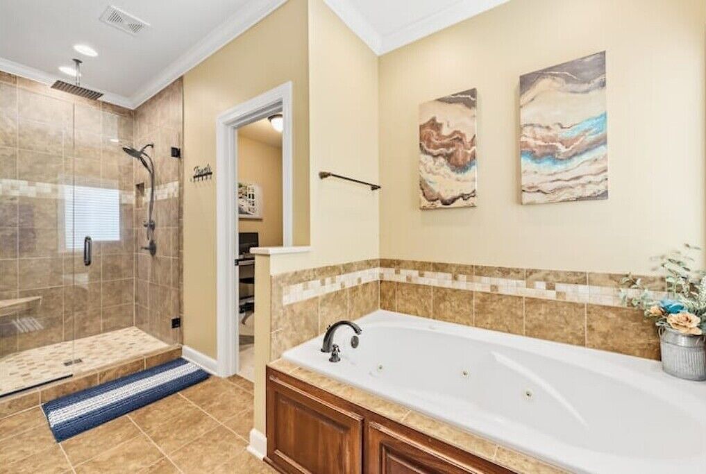 Photo of Bathroom in Enterprise