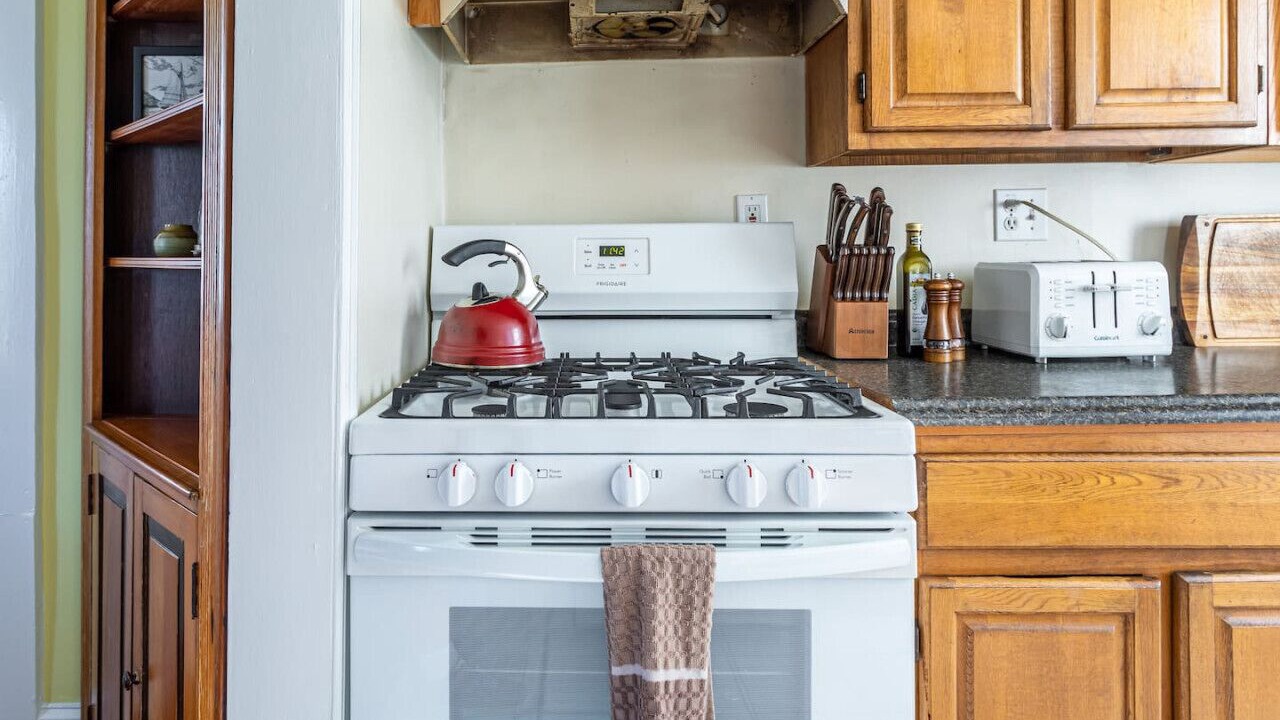 Photo of Kitchen in Firthcliffe