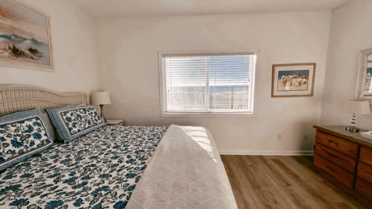 Photo of Bedroom in Ocean Ridge
