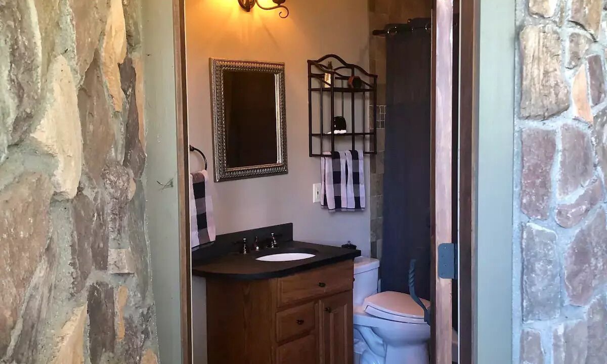 Photo of Bathroom in Greenwood Lake