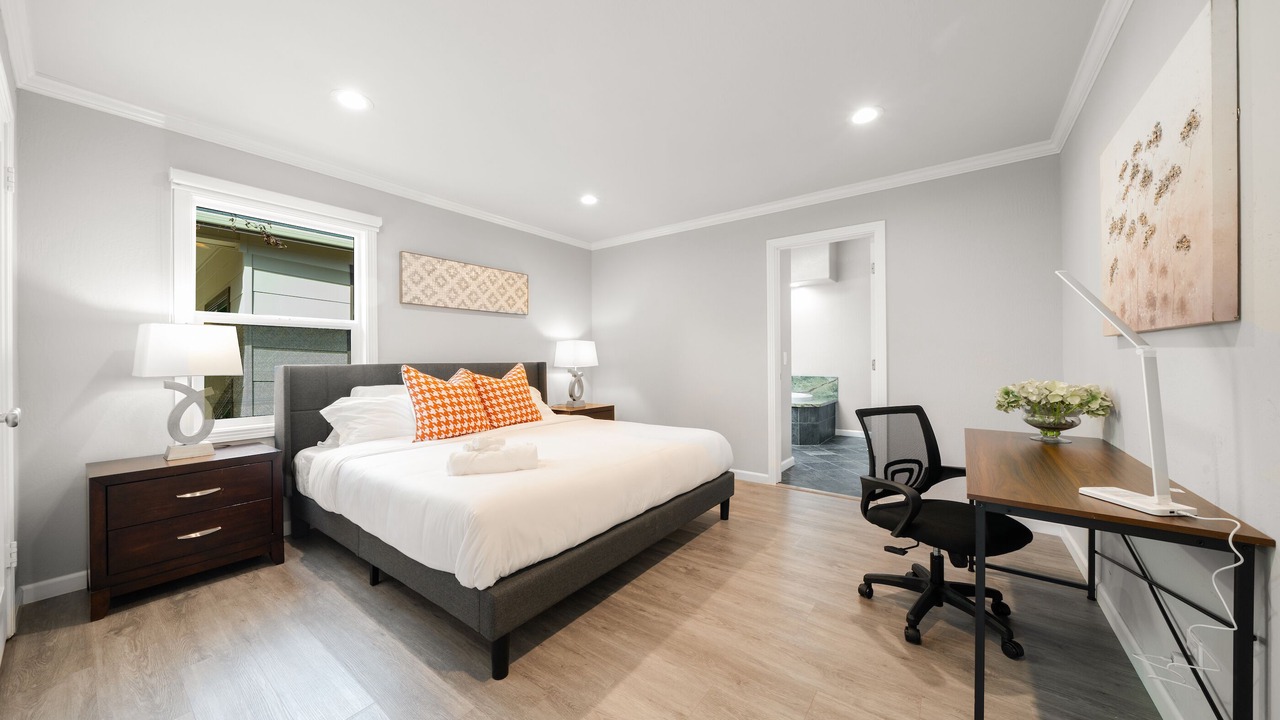 Photo of Bedroom in Los Gatos