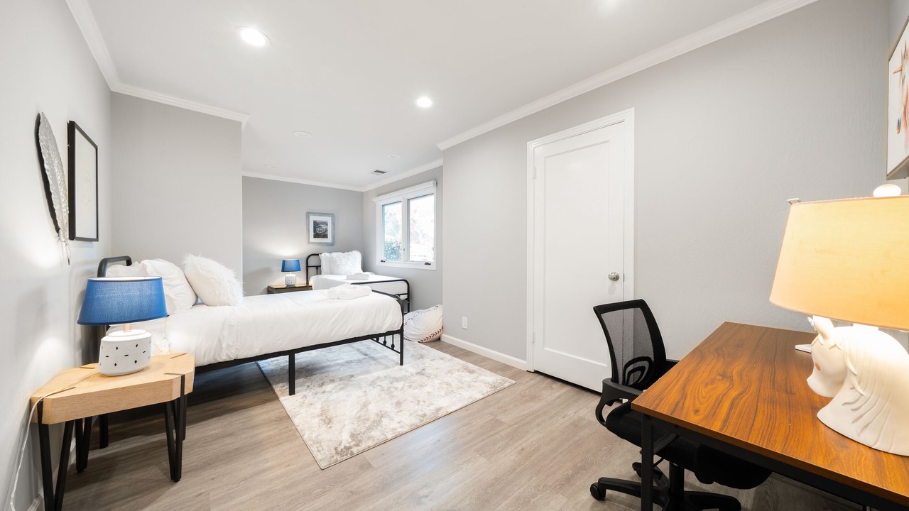 Photo of Bedroom in Los Gatos