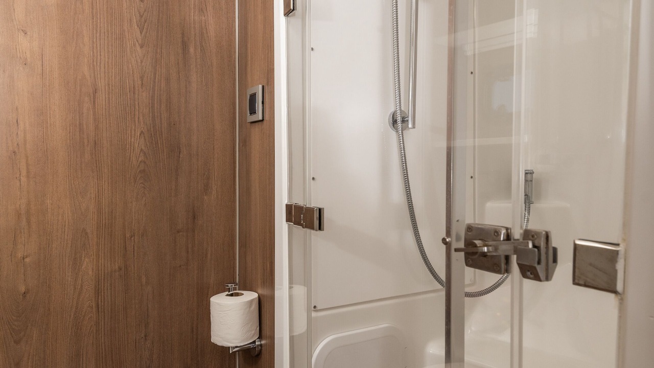 Photo of Bathroom in Lubbers Quarters Cay
