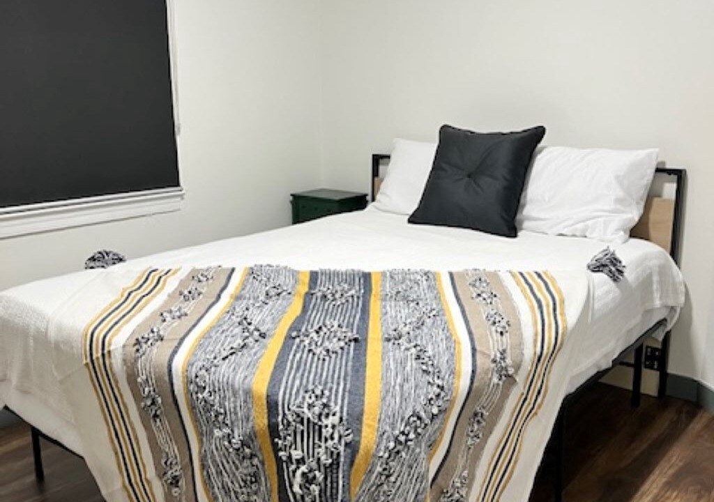 Photo of Bedroom in Troy