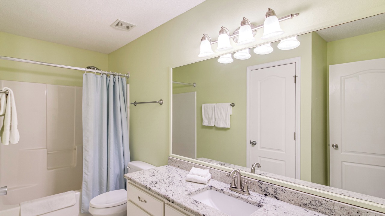 Photo of Bathroom in Ono Island