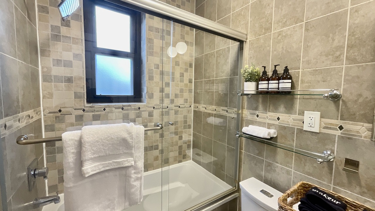 Photo of Bathroom in Downtown Jersey City