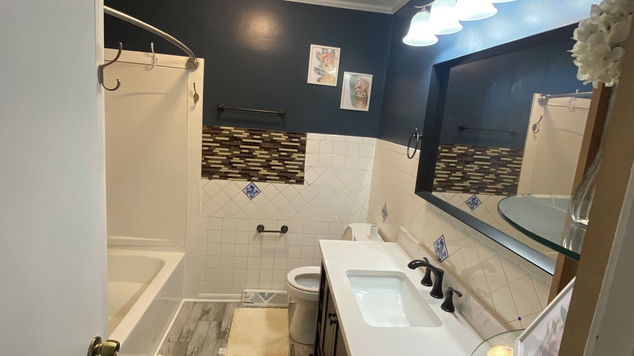 Photo of Bathroom in Monroe