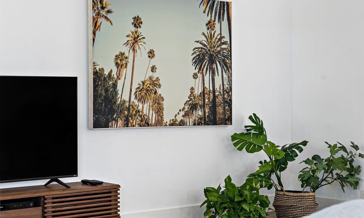 Photo of Bedroom in Hendricks and Venice Isles