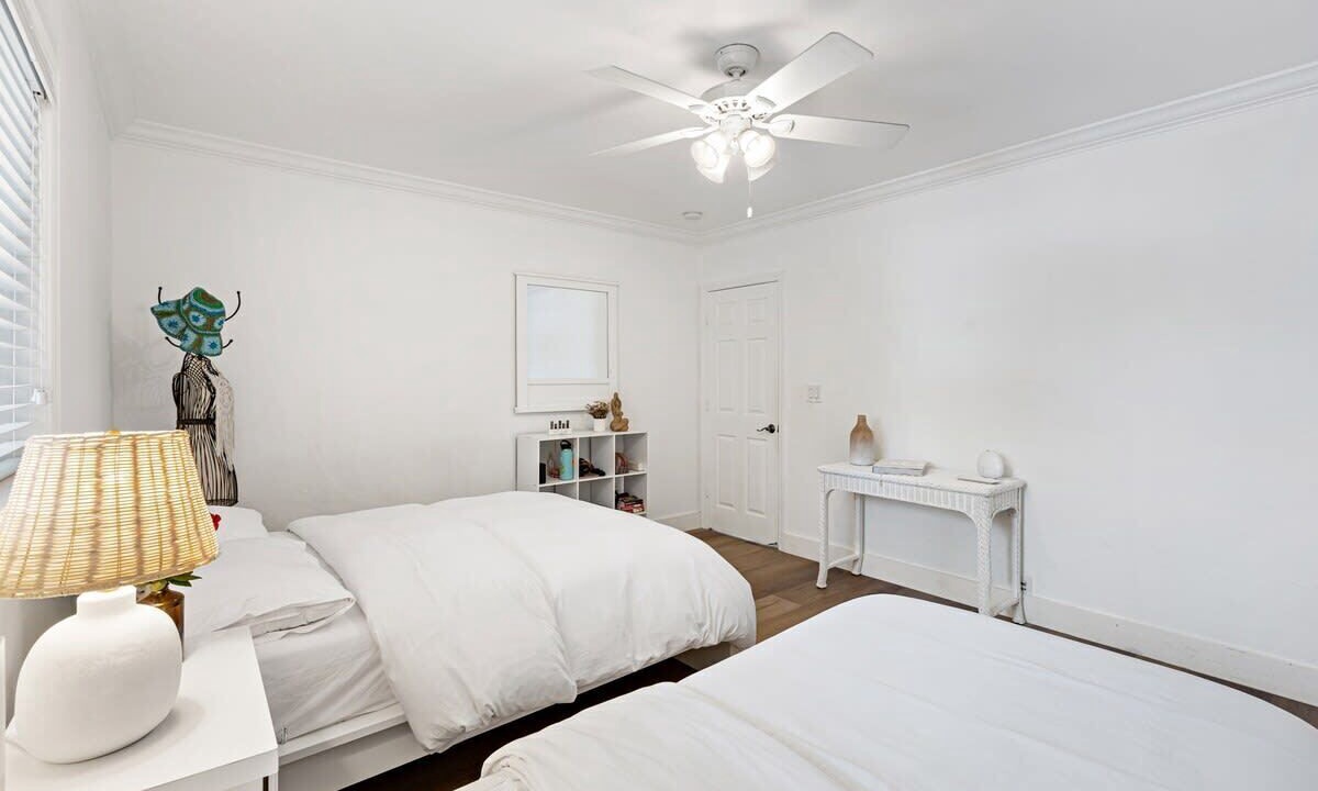 Photo of Bedroom in Hendricks and Venice Isles