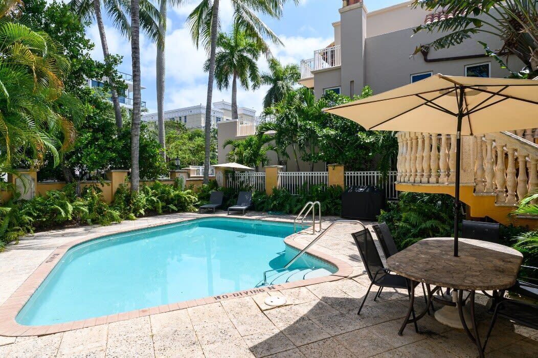 Photo of Outdoor in Hendricks and Venice Isles