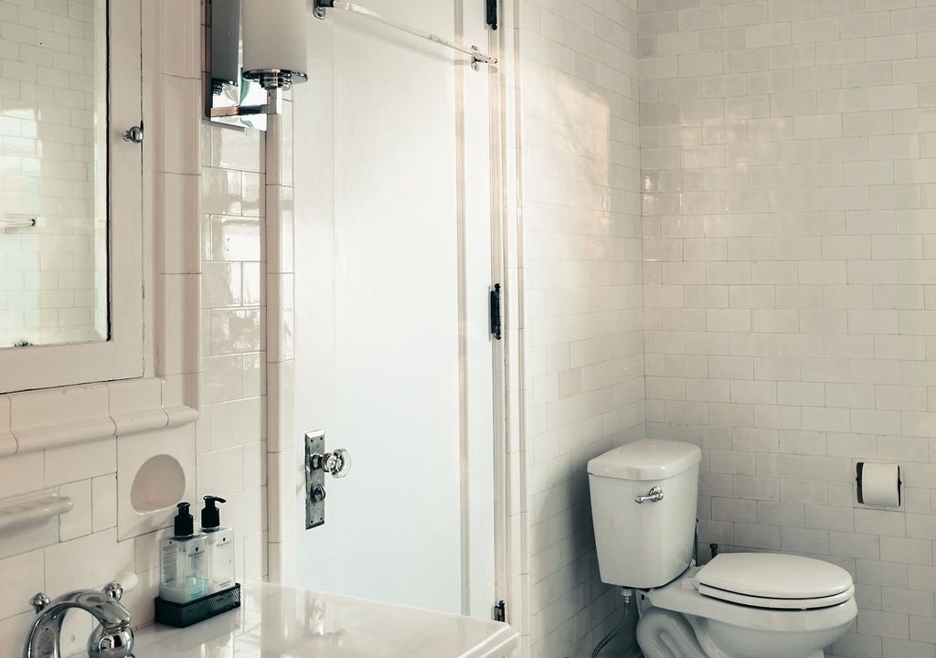 Photo of Bathroom in Niagara Falls