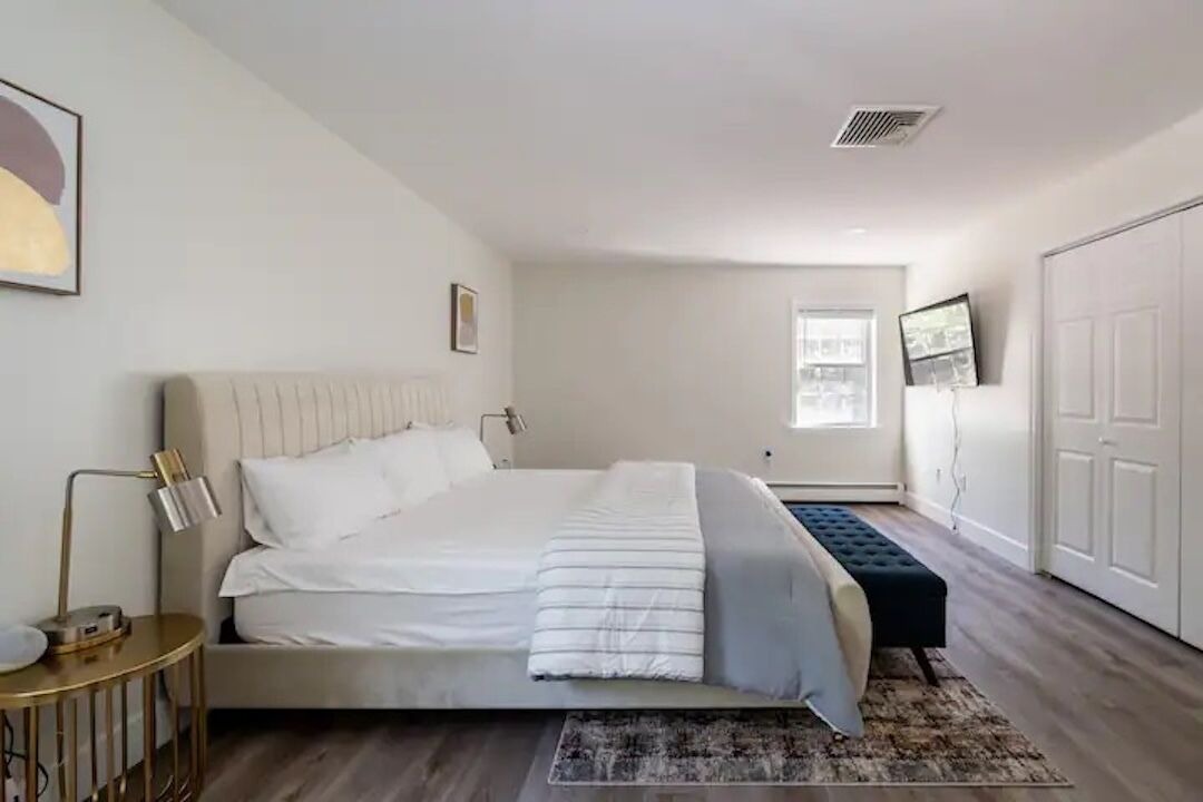 Photo of Bedroom in Campbell Hall