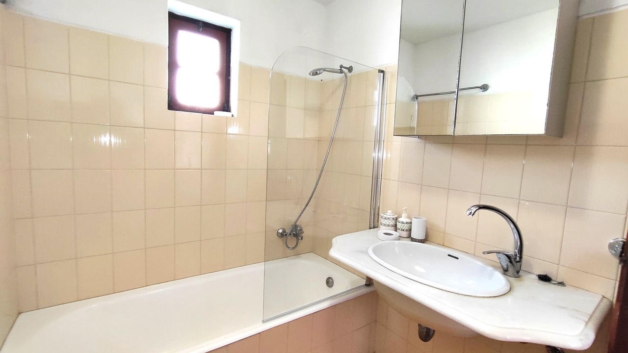 Photo of Bathroom in Funchal