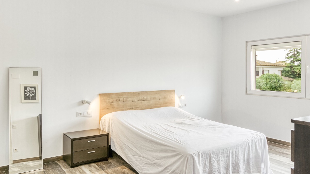 Photo of Bedroom in Sant Pere Pescador