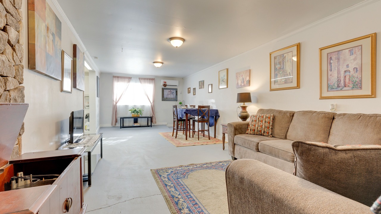 Photo of Livingroom in Jackson