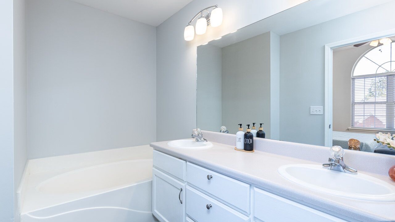 Photo of Bathroom in Pelham