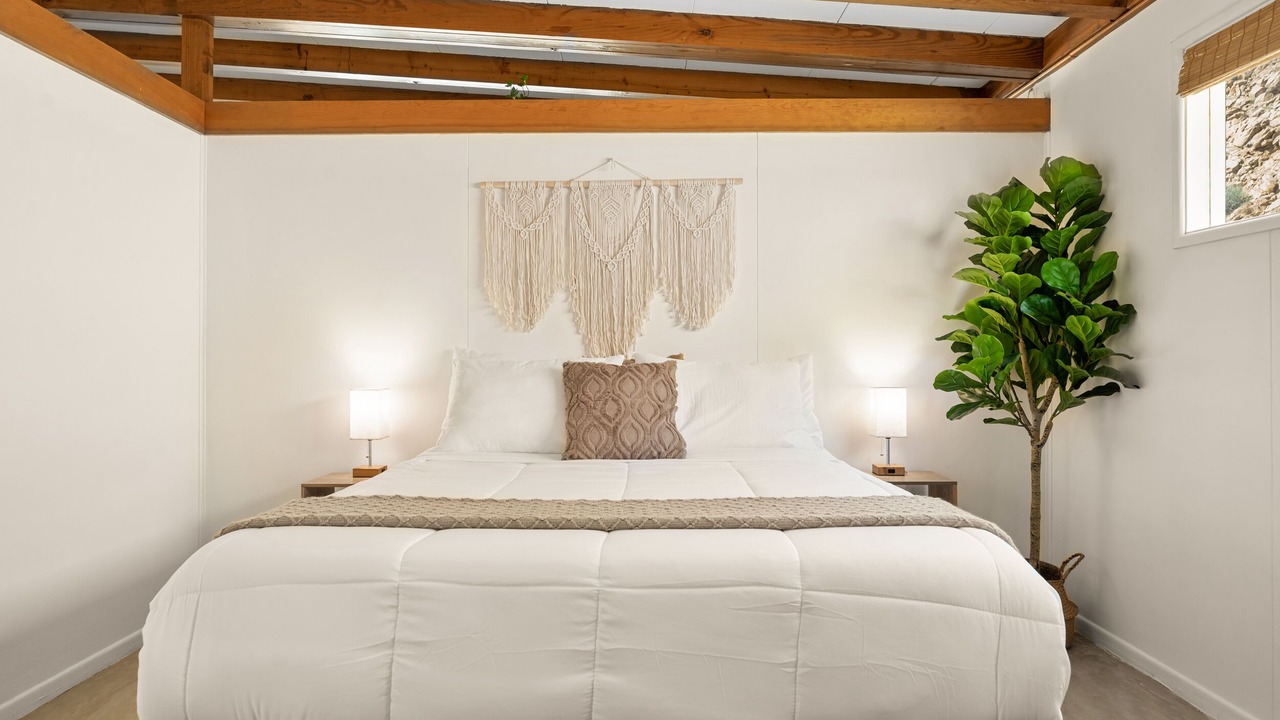 Photo of Bedroom in Morongo Valley