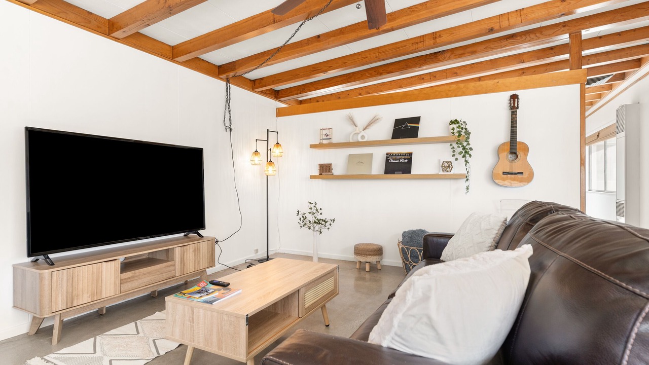 Photo of Livingroom in Morongo Valley
