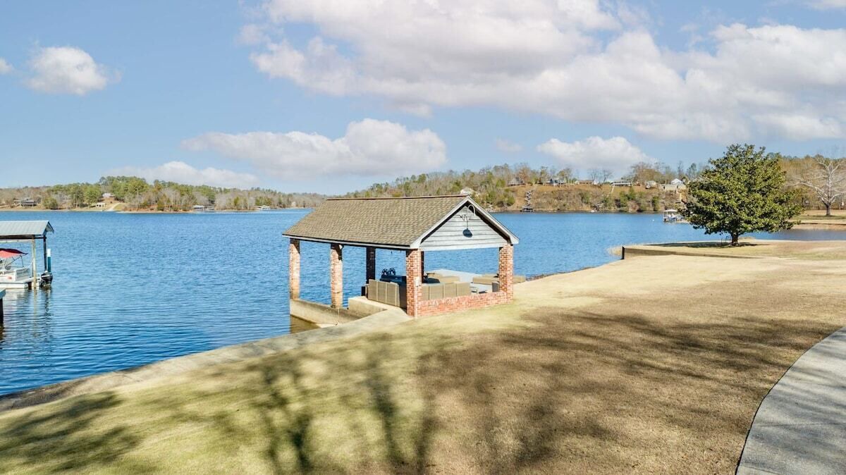 Photo of Outdoor in Northport