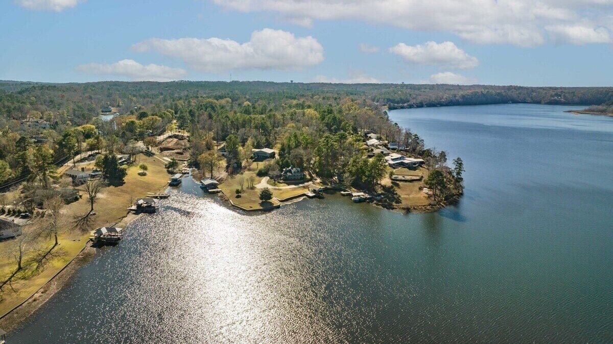 Photo of Outdoor in Northport