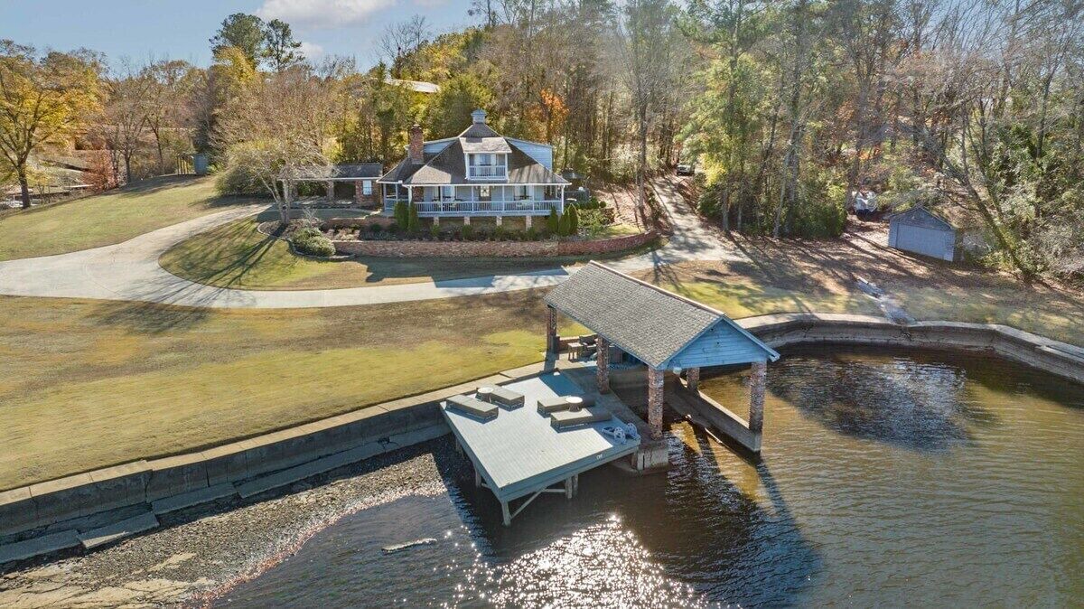 Photo of Outdoor in Northport
