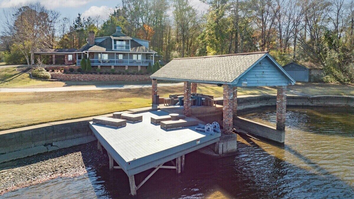 Photo of Outdoor in Northport