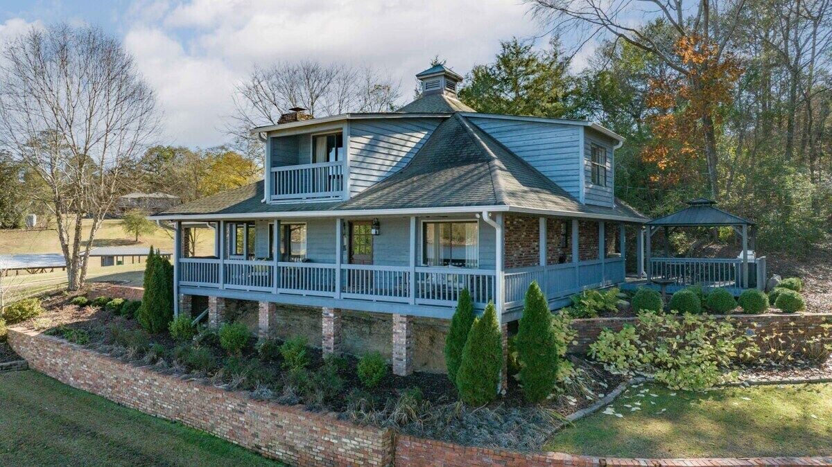 Photo of Outdoor in Northport