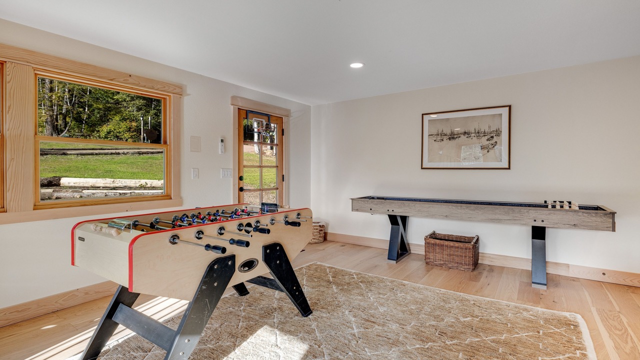 Photo of Bedroom in Little River
