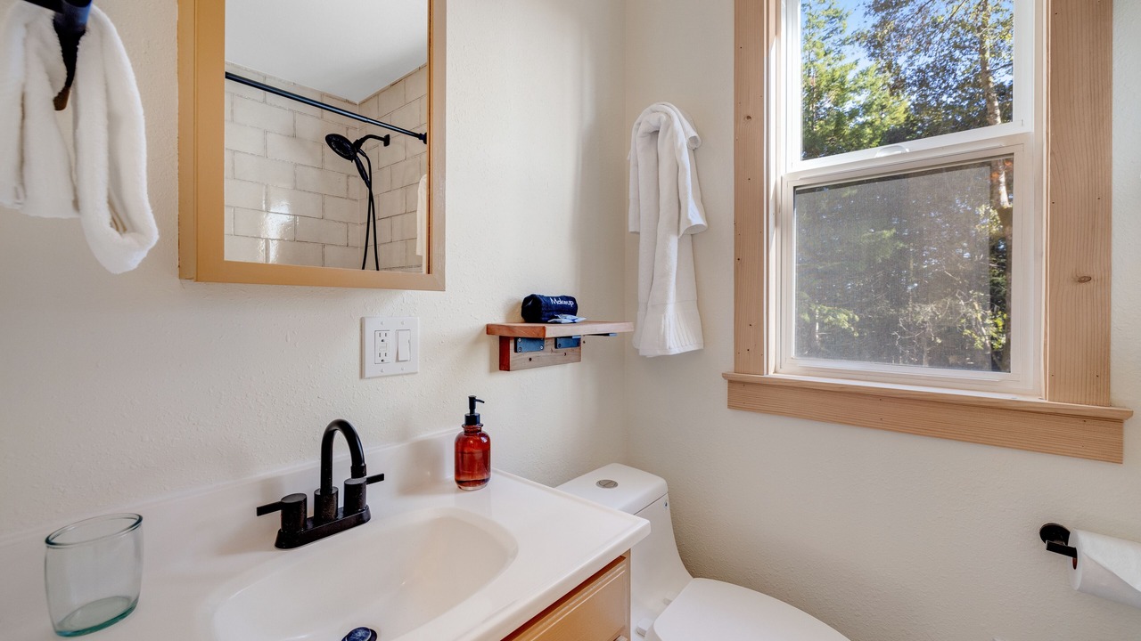Photo of Bathroom in Little River