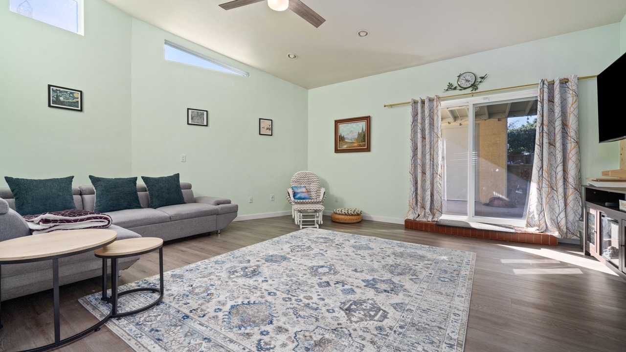 Photo of Livingroom in Harbor
