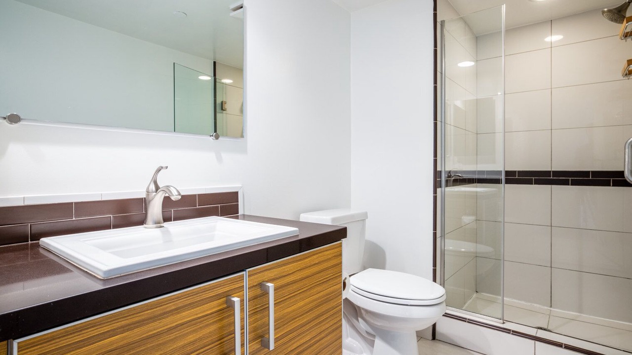 Photo of Bathroom in Melrose