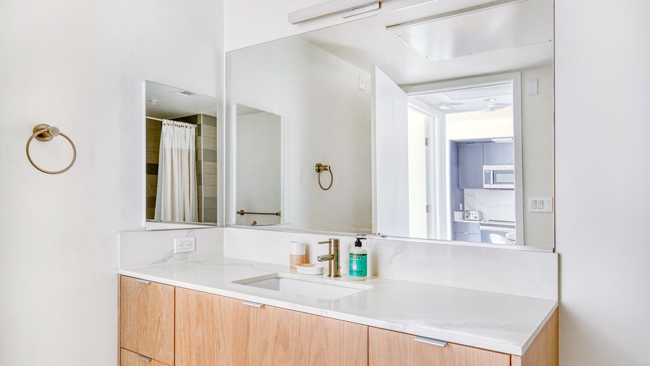 Photo of Bathroom in Melrose