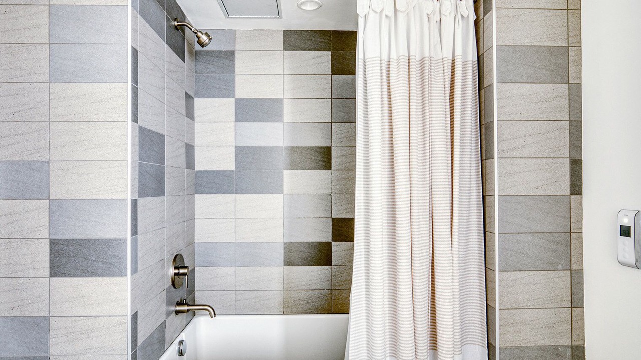 Photo of Bathroom in Melrose
