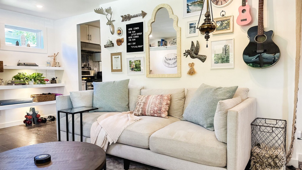 Photo of Livingroom in Williamsville