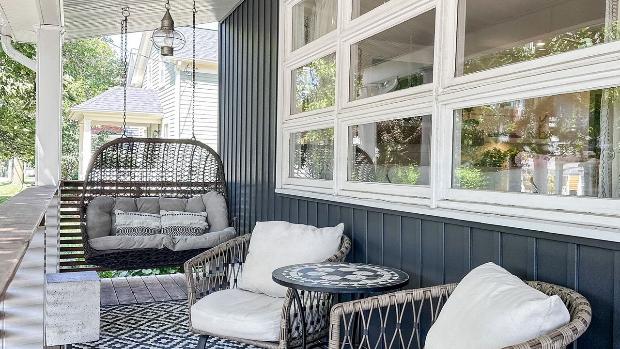 Photo of Patio Balcony in Williamsville