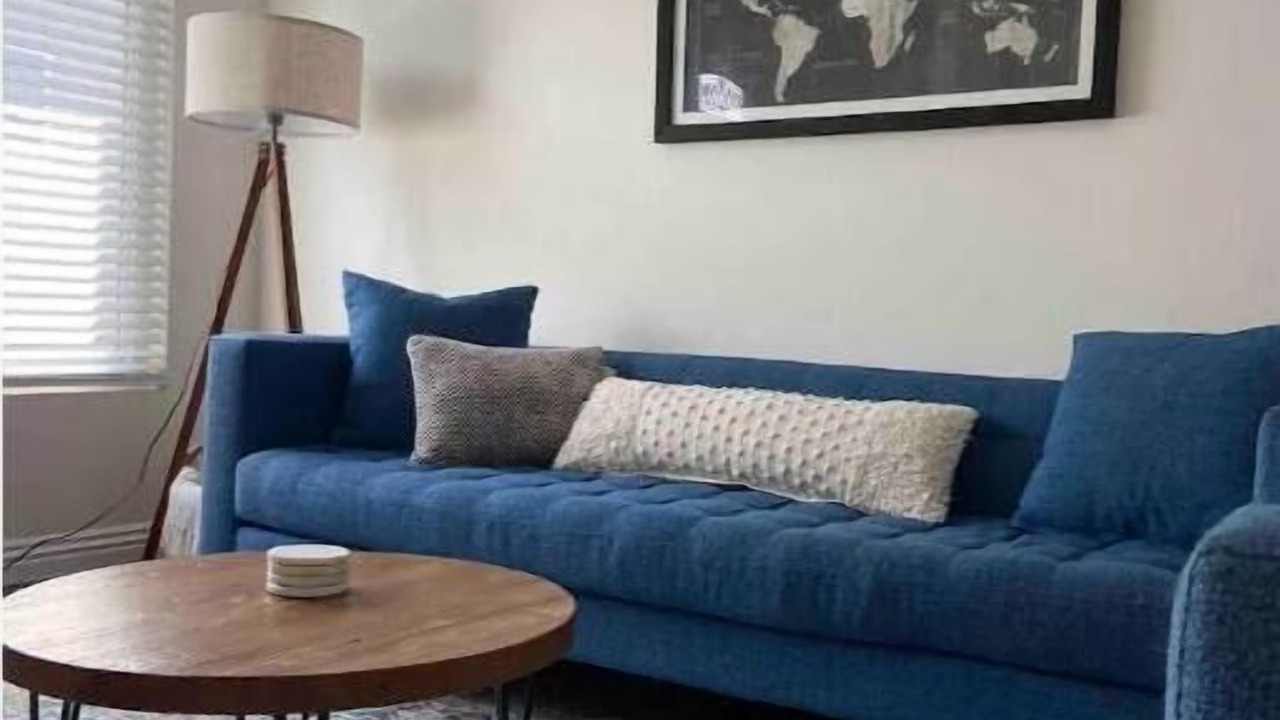 Photo of Livingroom in Lawndale