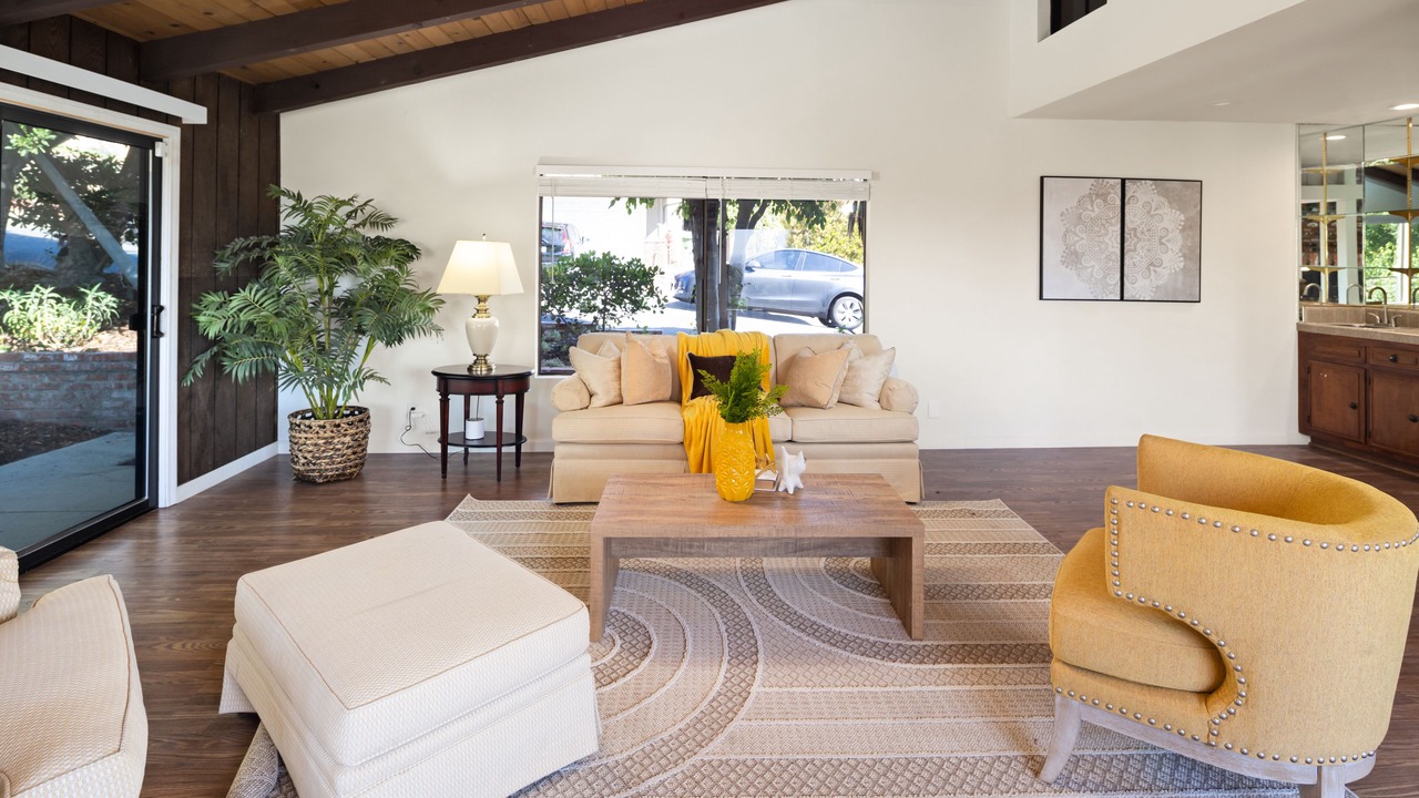 Photo of Livingroom in Eagle Rock