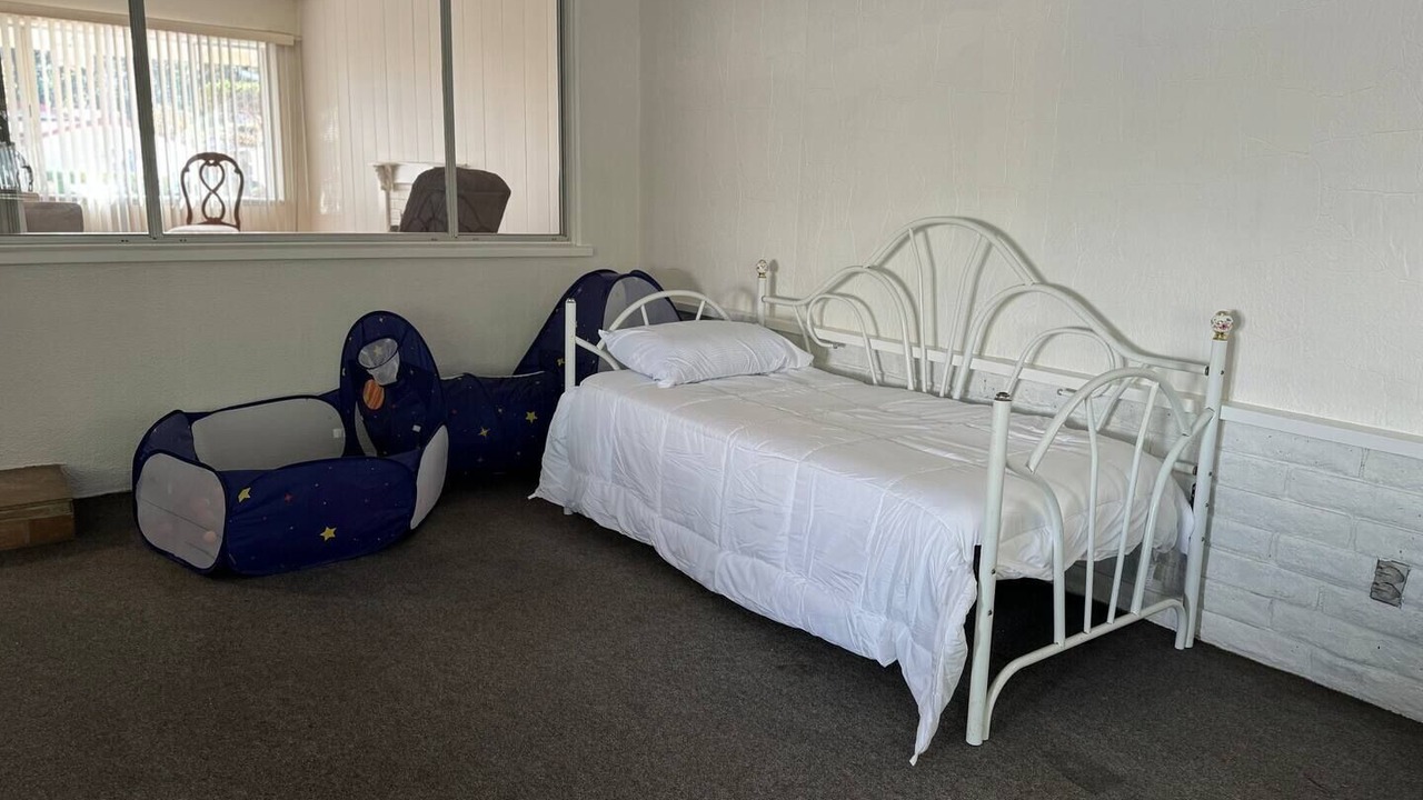 Photo of Bedroom in Downey