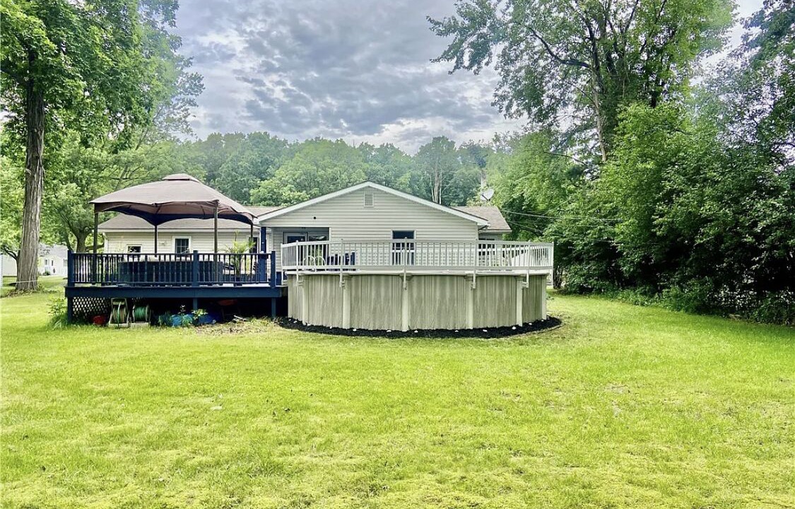 Photo of Outdoor in Rochester