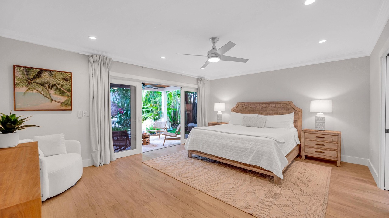 Photo of Outdoor in Poinsettia Heights