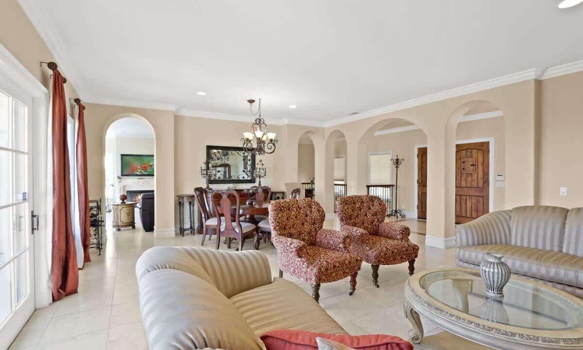 Photo of Livingroom in Rancho Palos Verdes