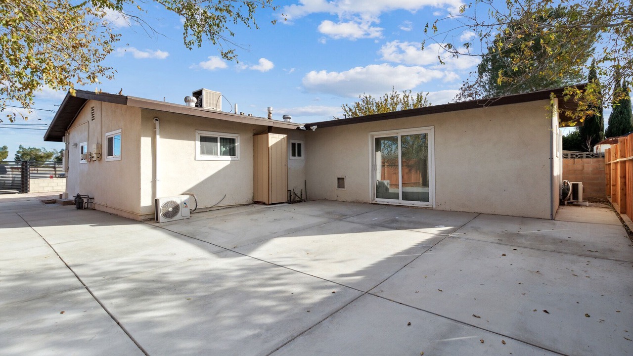 Photo of Outdoor in Palmdale