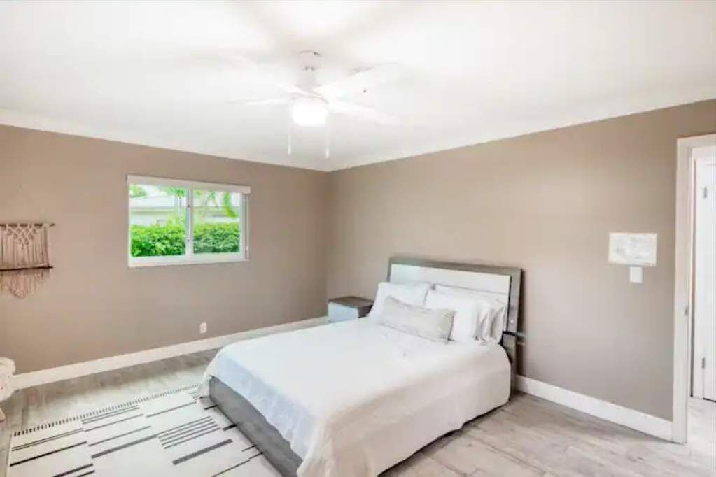 Photo of Bedroom in Survey Creek