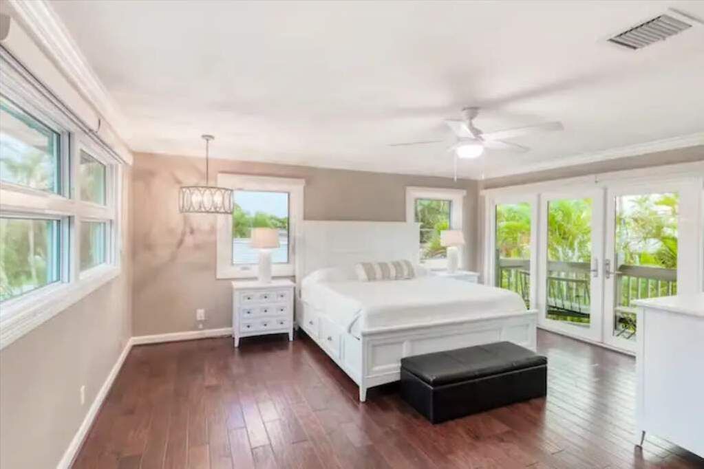 Photo of Bedroom in Survey Creek