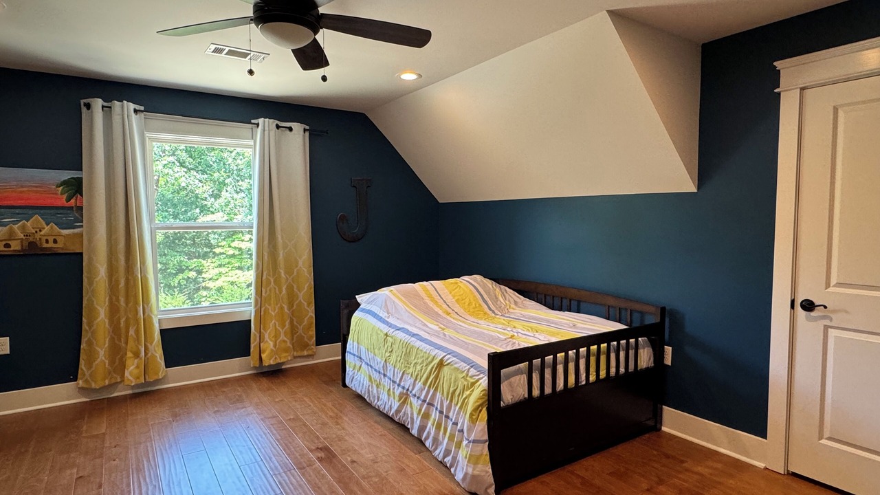 Photo of Bedroom in Water Valley