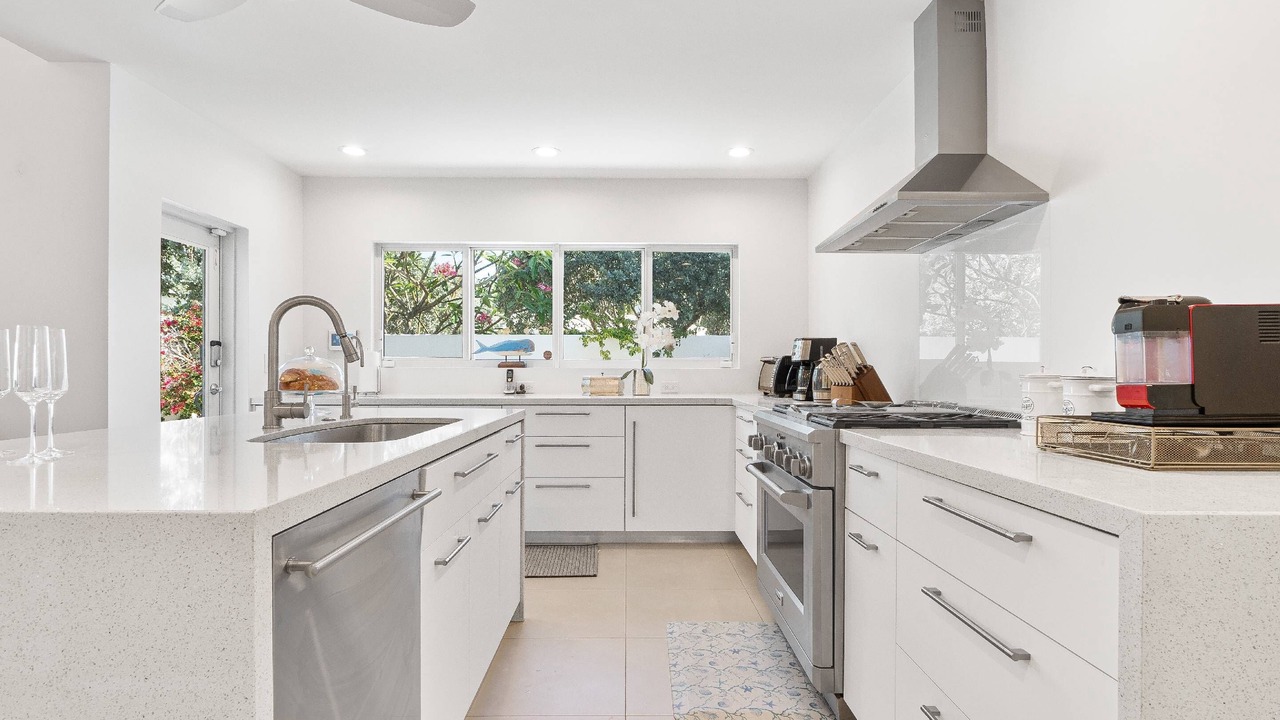 Photo of Kitchen in Dolphin Isles