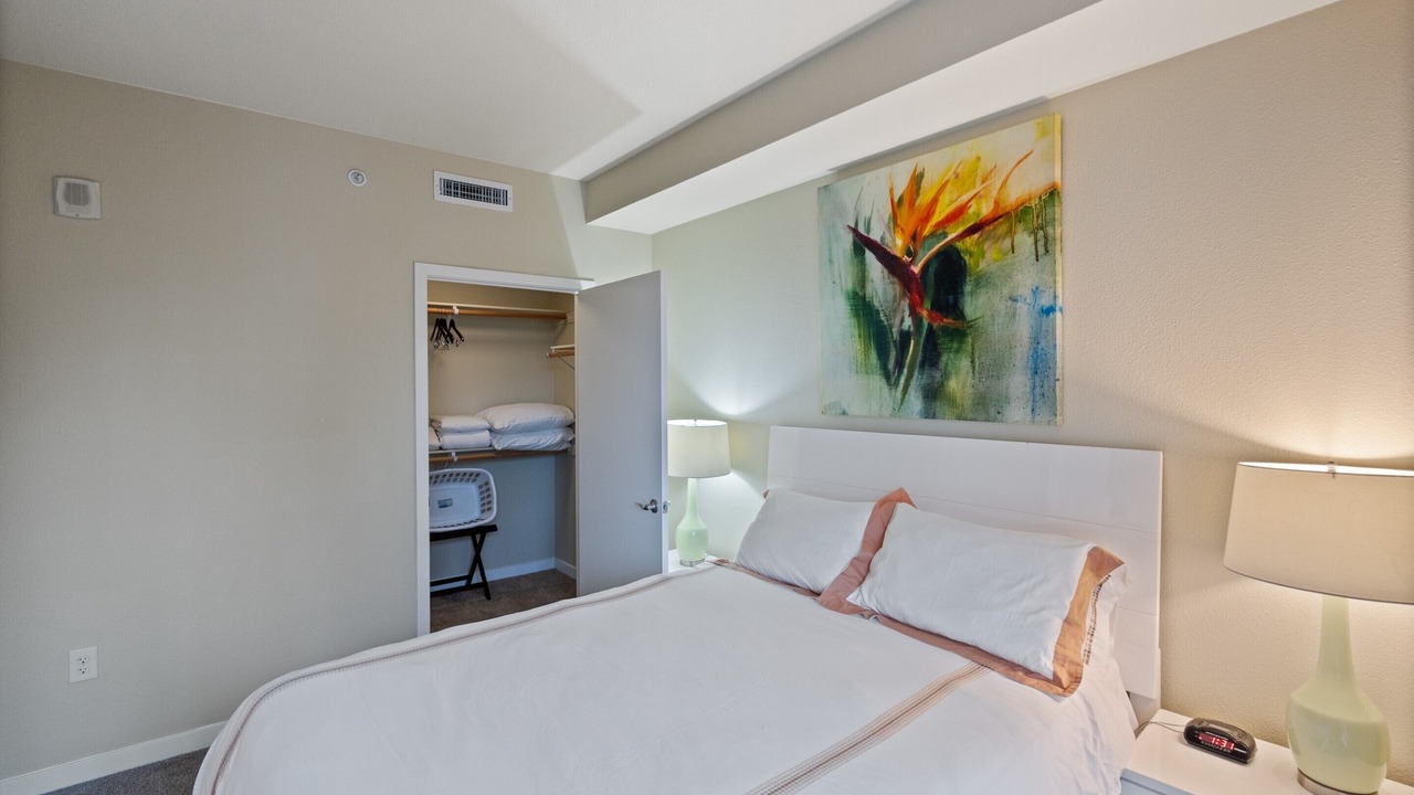 Photo of Bedroom in Downtown San Jose